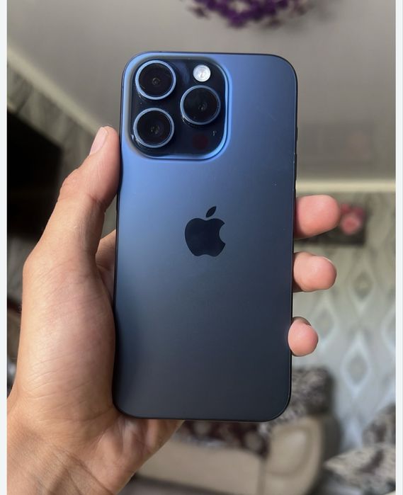 Срочно Iphone 15 pro 256gb