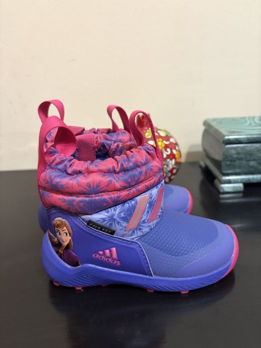 Демисезонная обувь ADIDAS