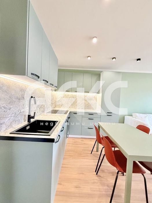 Продава се Тристаен апартамент в София, Надежда 2 - 67 кв.м за 1508 €/кв.м - Снимка #2