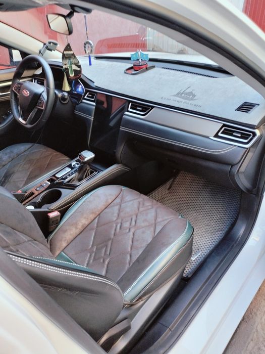 Продам Jac J7 новый