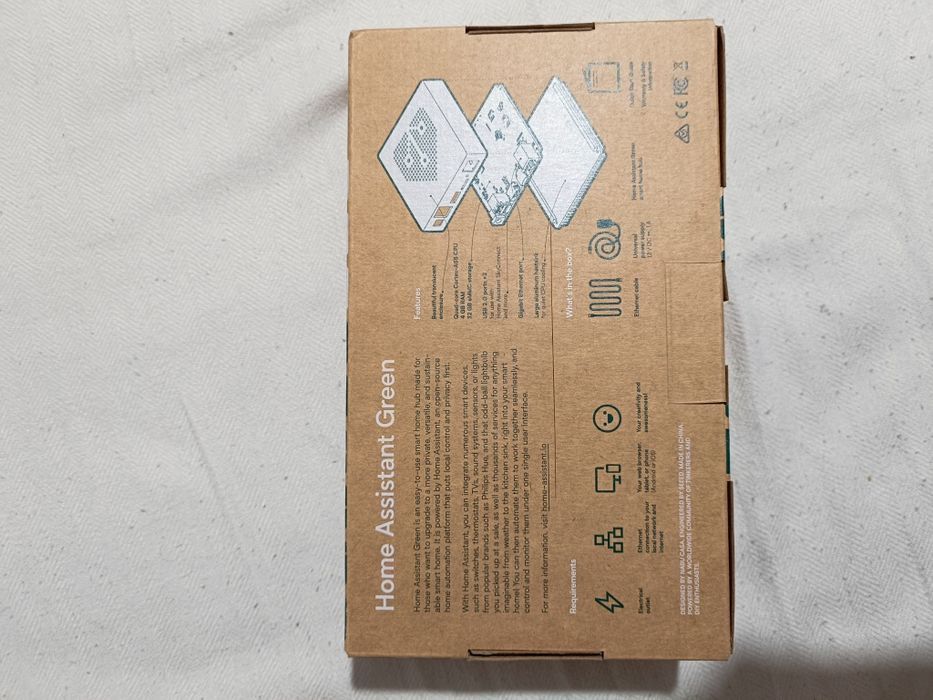 Интелигентен домашен хъб.