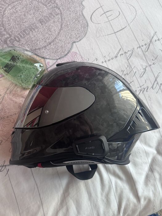 Scorpion Exo R1 Onyx Evo 2