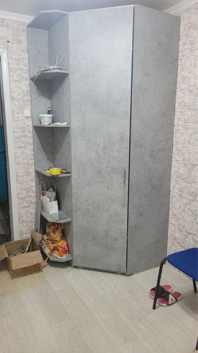 Продам шкаф угловой