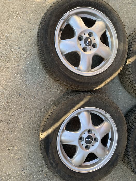 Set jante  R15 prinderi 4x 100  Mini Cooper cu anvelope all season