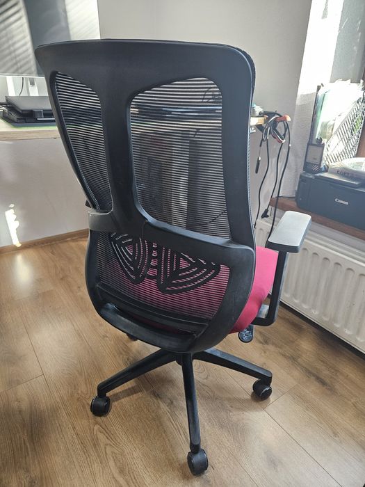 Офис стол 2 броя