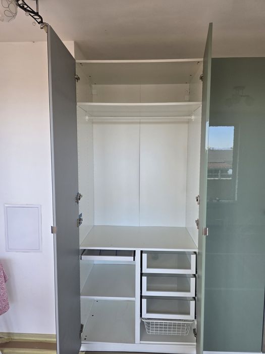 Продавам гардероб IKEA