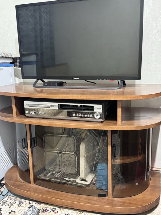 Тумба под телевизор