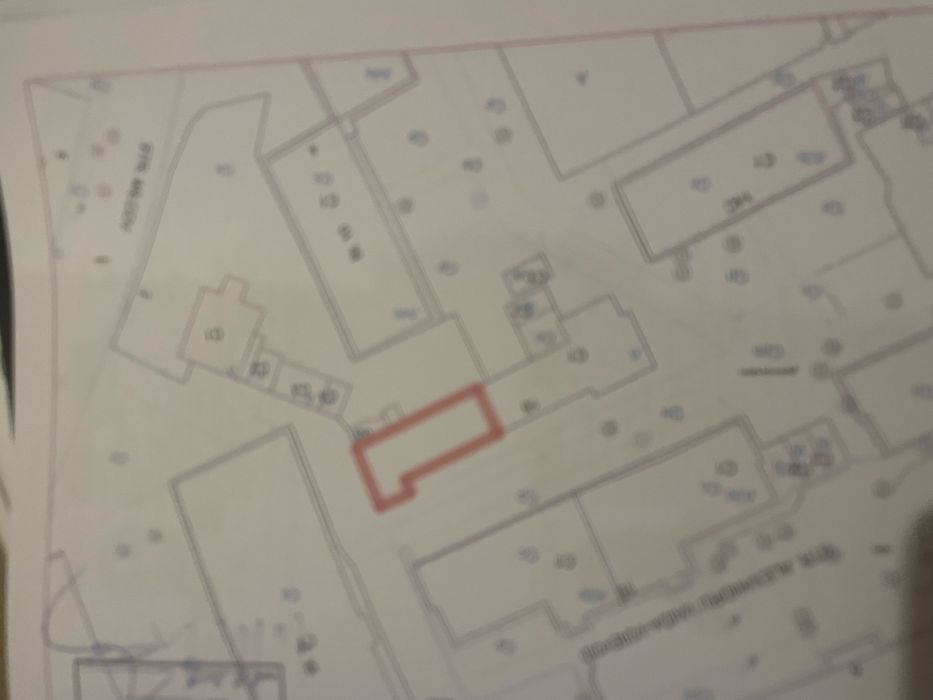 Vand Cladire multifunctionala in Complexul Studentesc