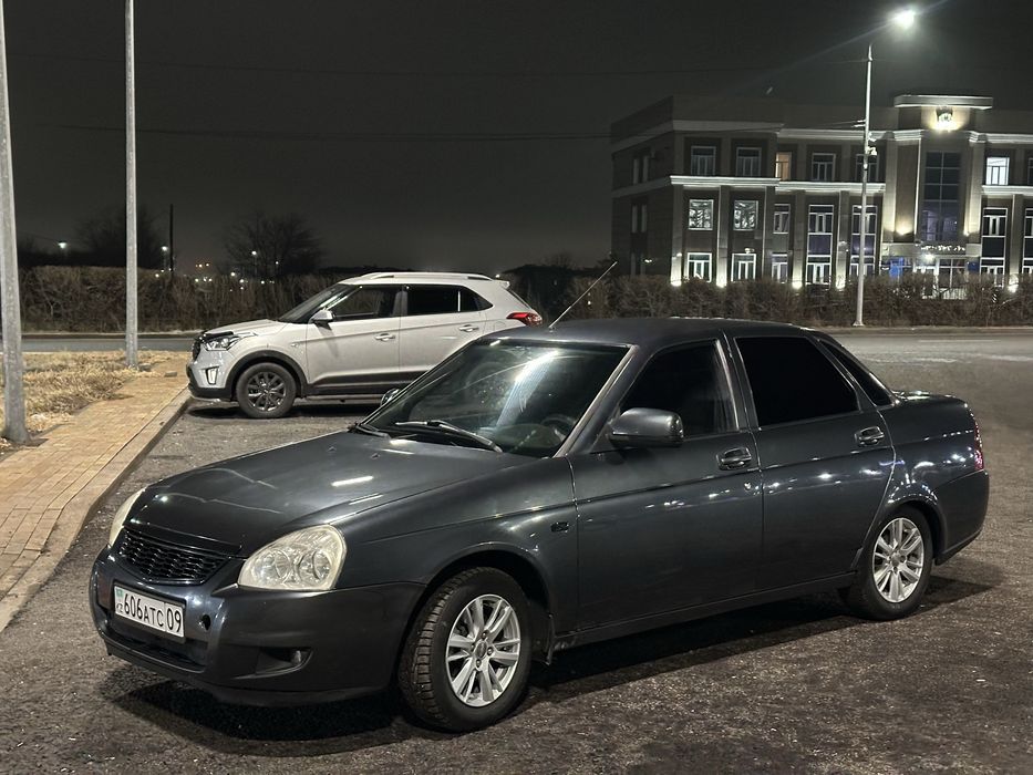 Продам приору 2012 года