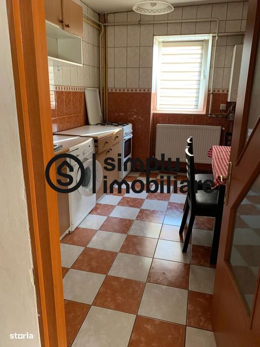2 camere, etaj 1, centrala, cofetaria Parc — fotografia 3