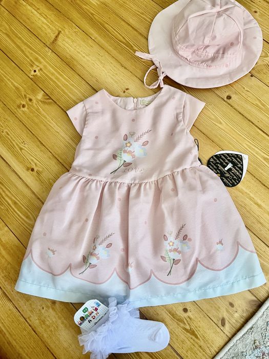 Чистова нова рокличка с шапка 92см, 2г