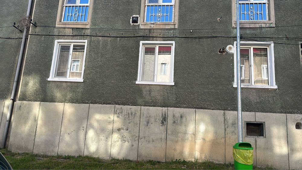 Apartament doua camere + boxa