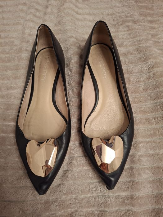 Туфли кожаные 39 р