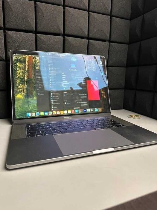 Apple MacBook Pro 2018 32gb 512gb