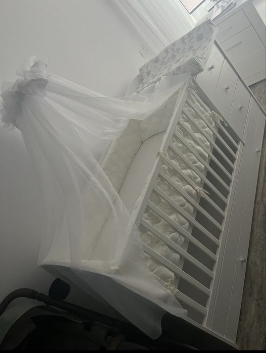 Vând pătuț ca nou