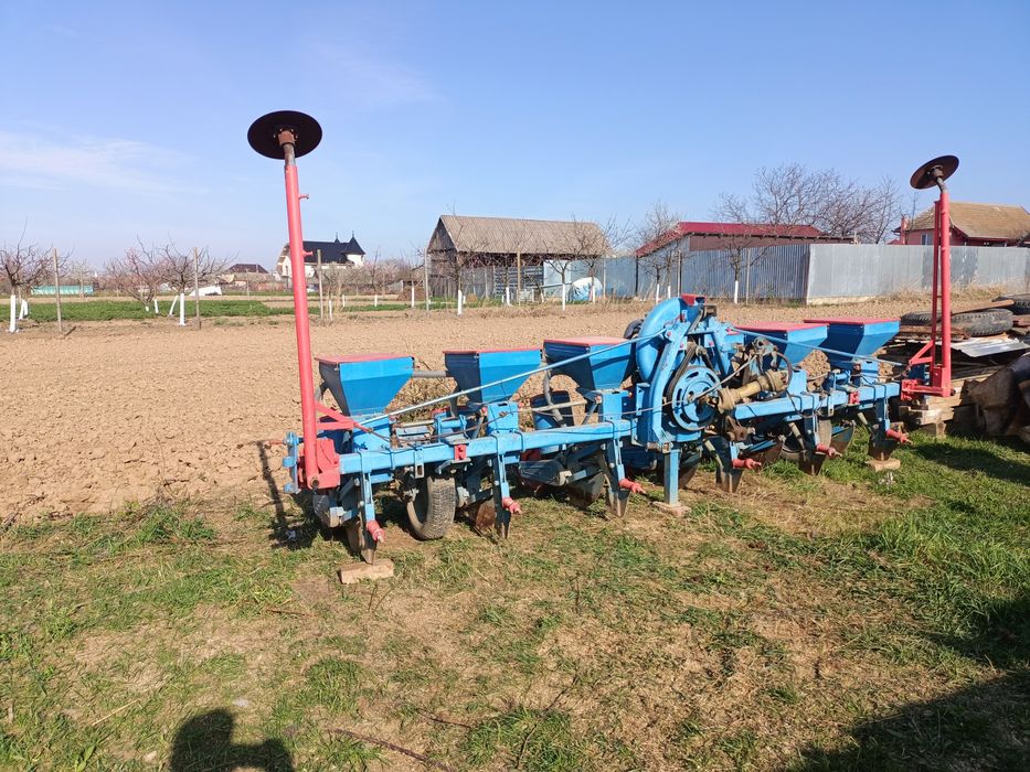 Semănătoare porumb SPC 6 stare perfectă de funcționare