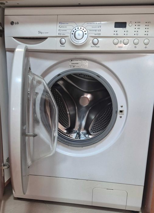 Пералня LG slim 5kg