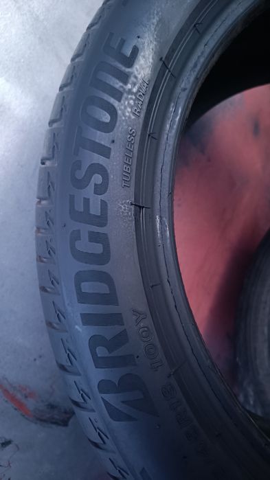 245/45/18 Bridgestone