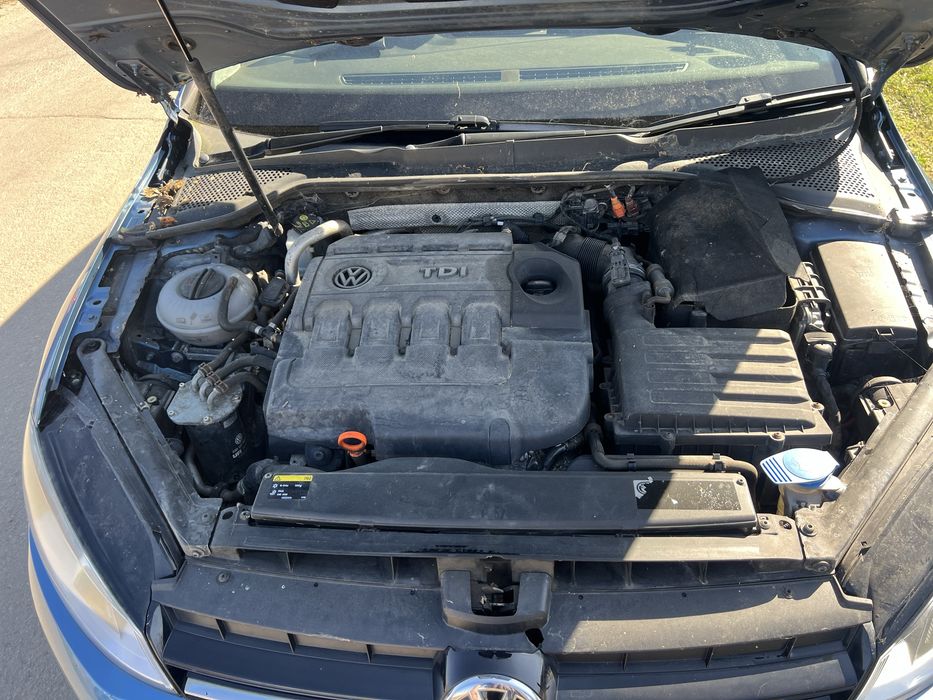 VW Golf 7 1.6 TDI 105к.с  DSG НА ЧАСТИ