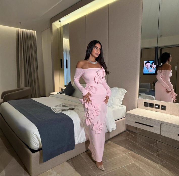 Продам вечерние платья