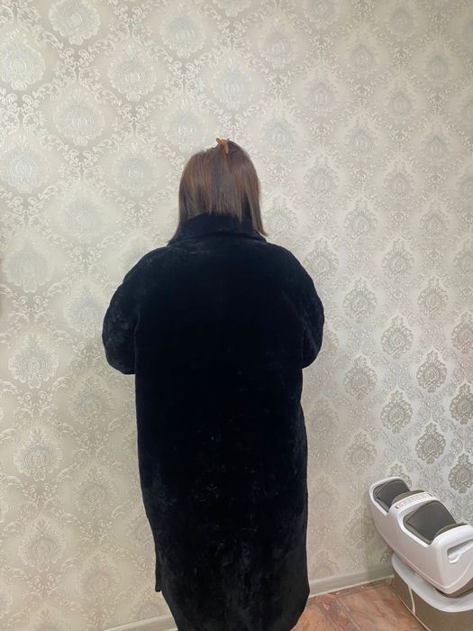 Дубленка новая в отличном состояние