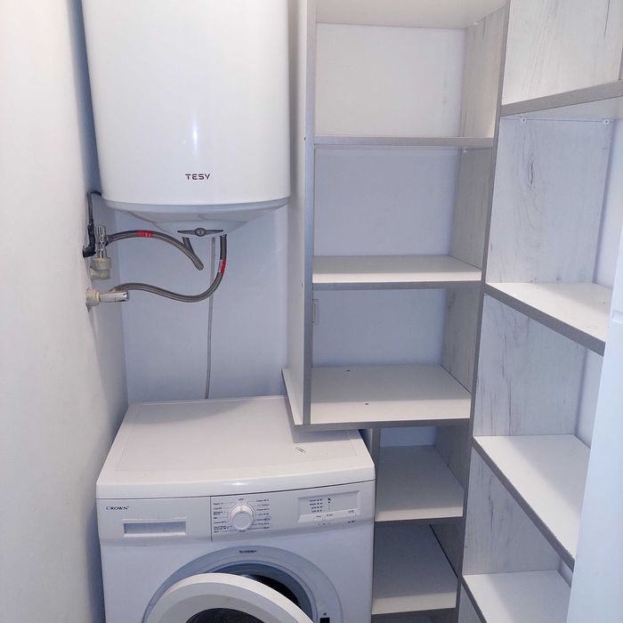 Дава се под наем Двустаен апартамент в Пловдив, Кючук Париж - 70 кв.м за 612 € - Снимка #12