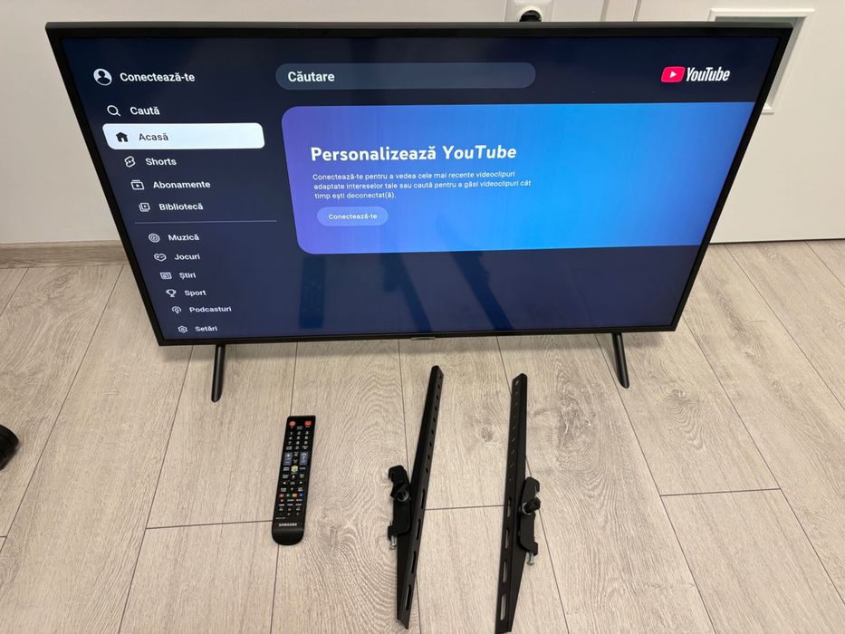 TV Samsung UHD 101 cm + suport perete