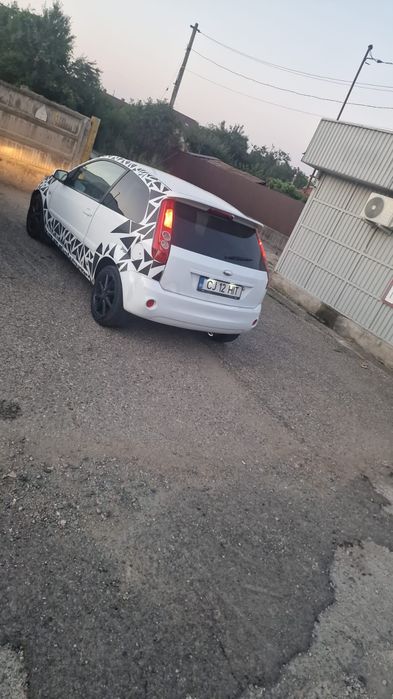 FORD Fiesta 0 — imagine 2