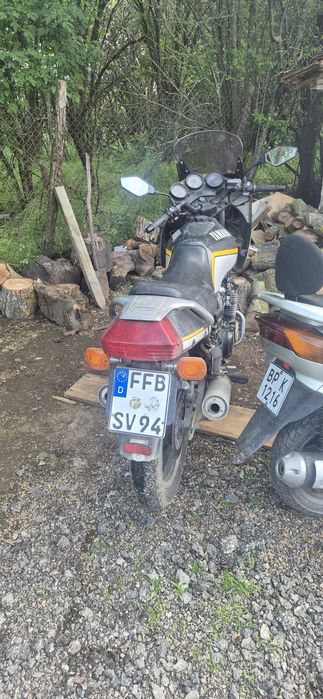 Yamaha  XJ 600..