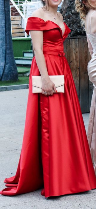 Официална бална рокля