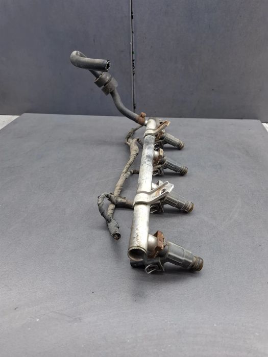 Rampa injectoare VDO 96 610 001 Mercedes-Benz A-Class 2000