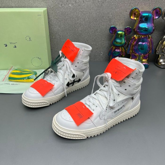 Off White Court 3.0