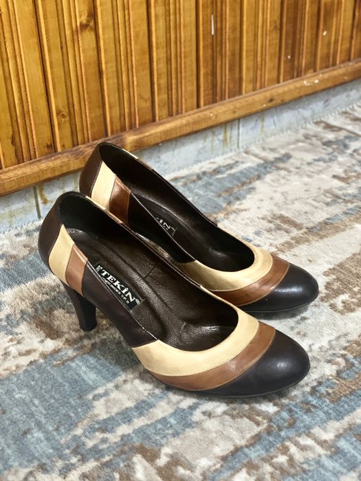 Токчета - кожени, 39 номер.