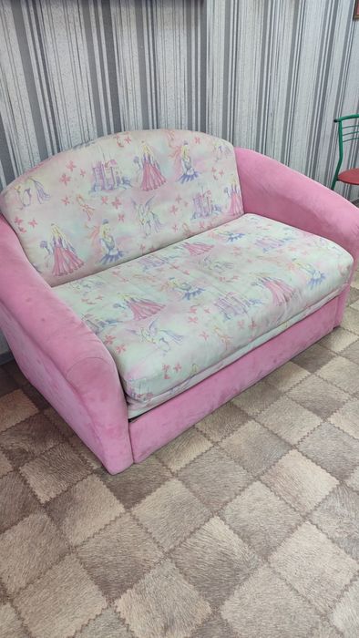 Продам диваны! Новые!