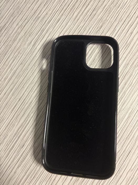 Кейс за Айфон 14