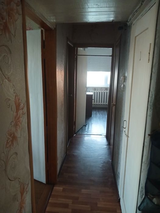 Продам 4-х комнатную квартиру