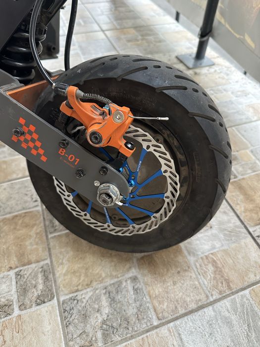 Kukirin G4 Dual Motor - Ghidon Carbon !