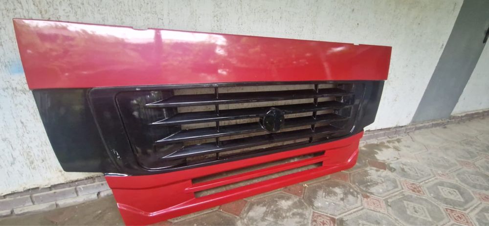 Капот бу Howo SINOTRUK