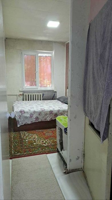 Чилонзор 2 квартал, 2 хонали, 4 этаж, торец