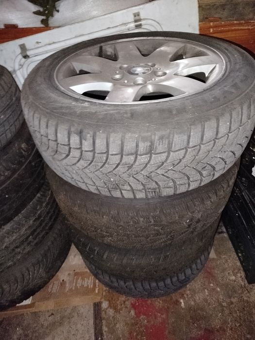 джанти за БМВ оригинални със чисто нови гуми