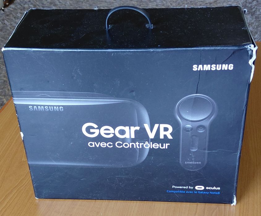 Ochelari Samsung GEAR VR cu controler