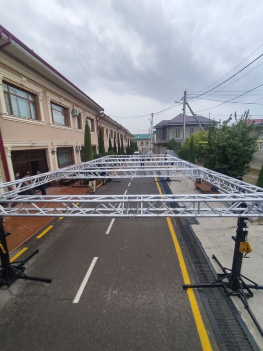 Arenda podium, ekran, svetotexnika