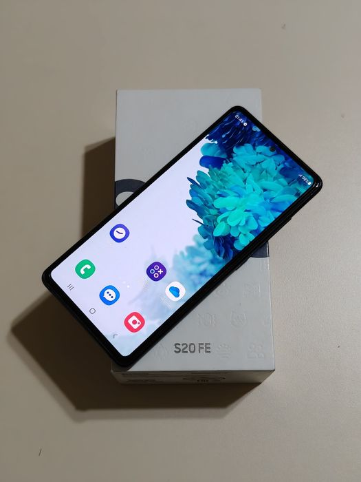 Samsung S20 FE 128 gb Ram 6