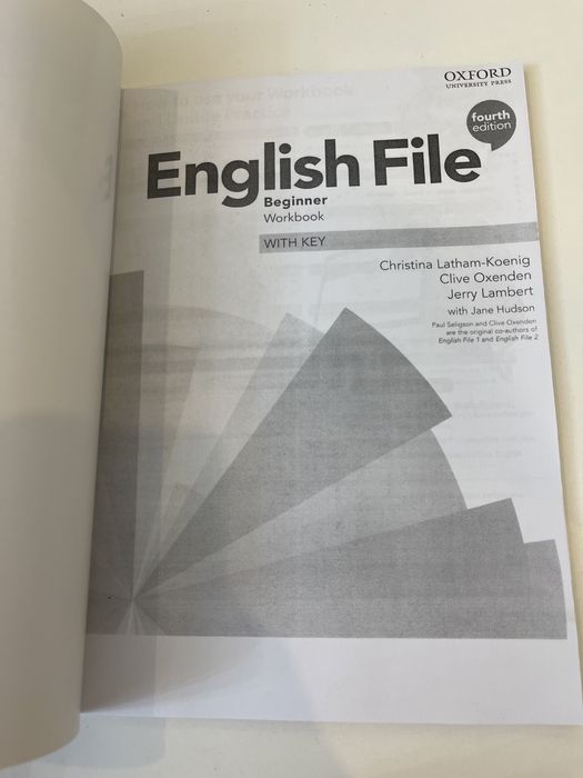 Учебник English File Elementary (Student’s Book + Workbook)