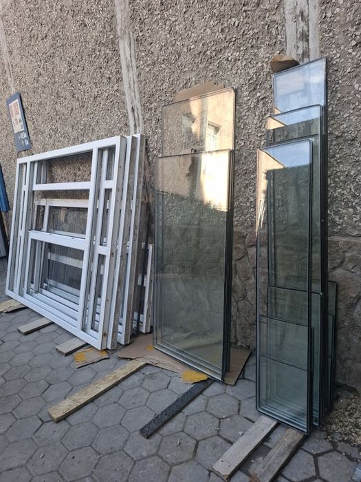 Стеклопакет пластик