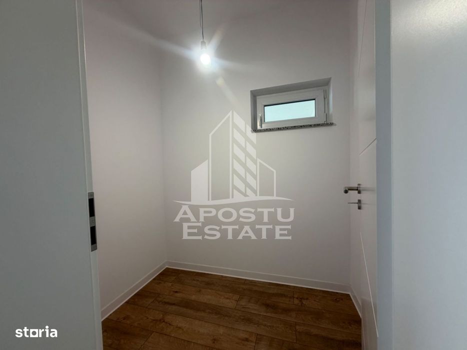 Apartament cu 3 camere, loc de parcare, la parter, in Giroc