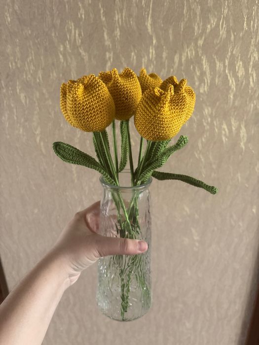 Продам тюльпаны вязаные