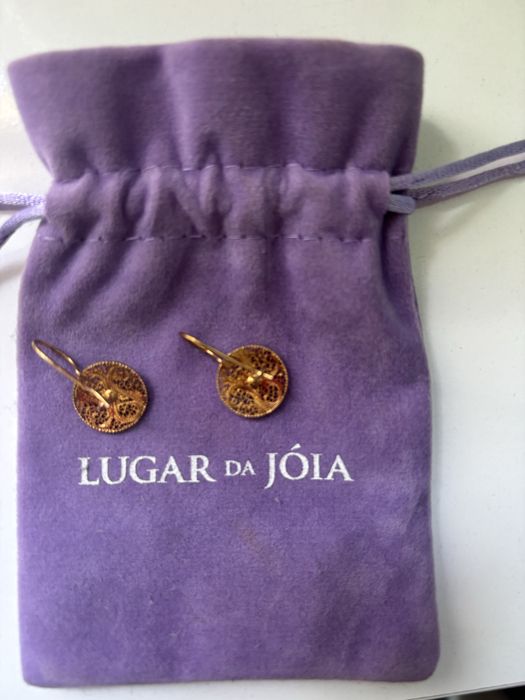 Продавам обеци ʼʼ LUGAR da JóIA