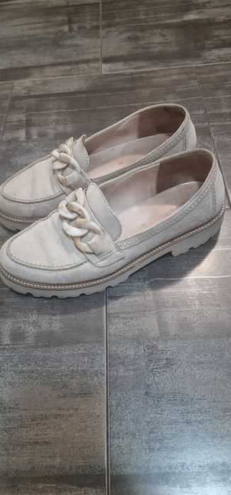 Бежови лоуфъри Gabor