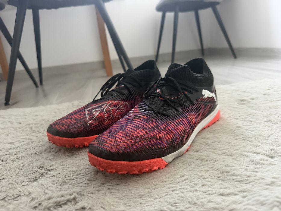 Футболни обувки Puma – размер 43